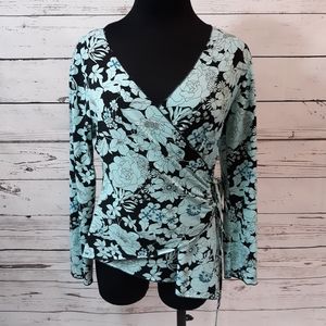 Jaiper wrap around blouse , Large